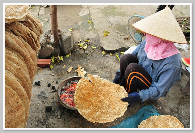 Làng nghề làm bánh đa Phúc Hạ nổi tiếng ở huyện Lý Nhân 